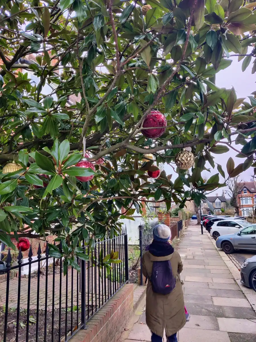 A little stroll in Ealing, between two meals!